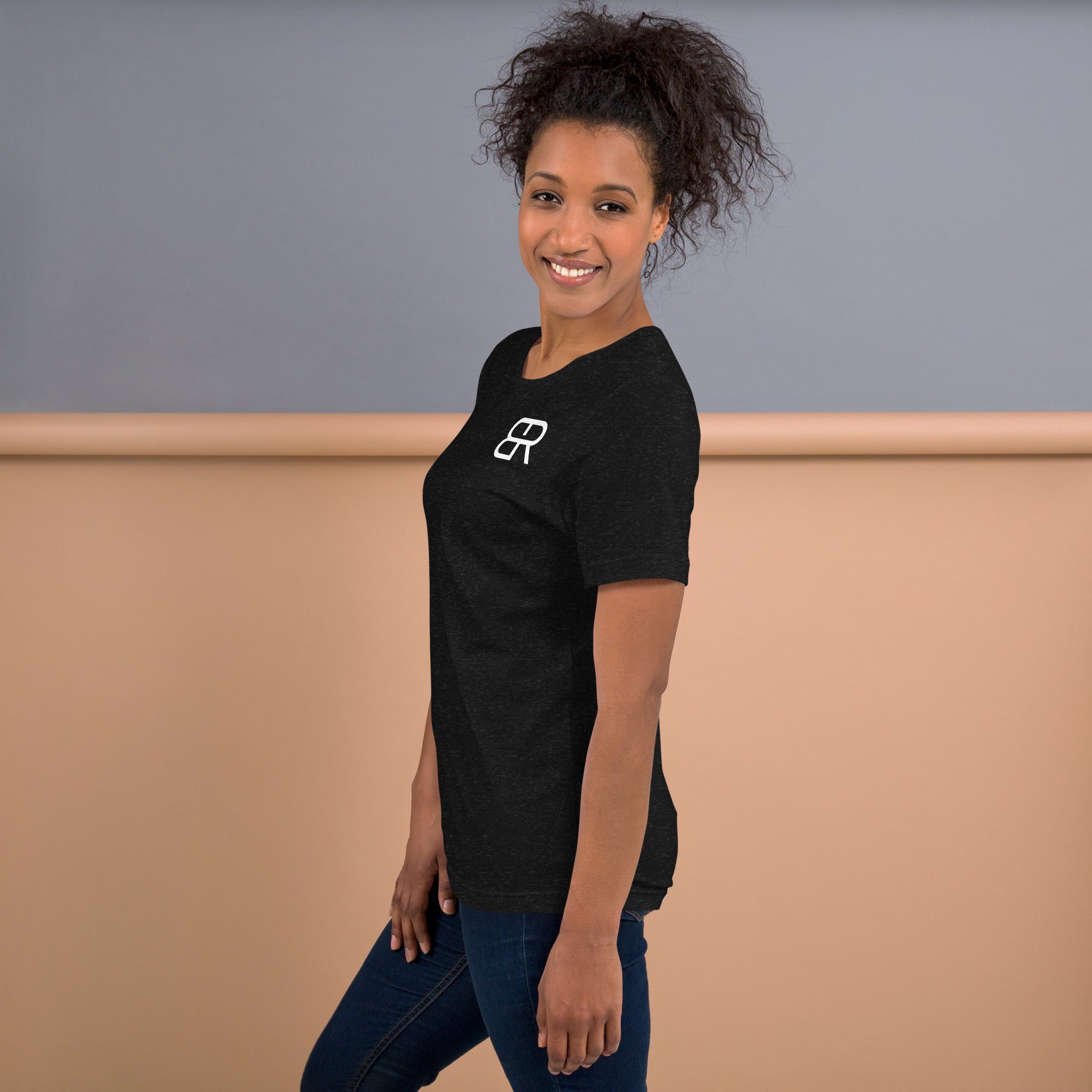 Camiseta de manga corta unisex negra  Black Rinod